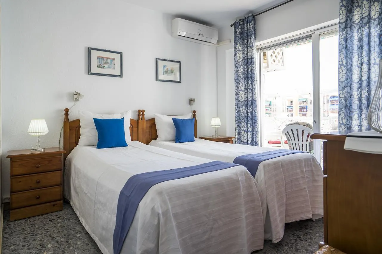 Apartment Delfin Torrecilla Beach Nerja 0*,  Spanien
