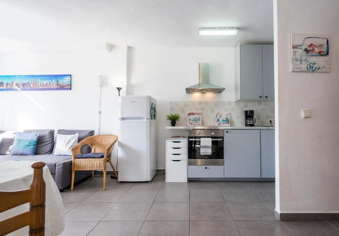 Apartment Delfin Torrecilla Beach Nerja Spanien